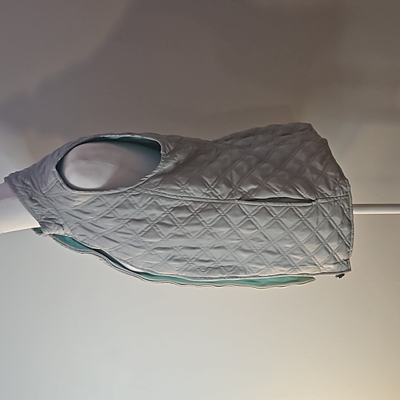 Old Navy Teal and Gray Reversable Vest Medium - Picture 10 of 14